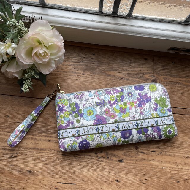 【訳あり】L字ファスナー長財布・ムスカリリボン×花柄