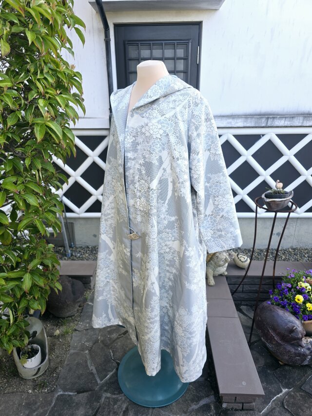 着物リメイク 白大島 フード付き スプリングコート 裏地付き | iichi