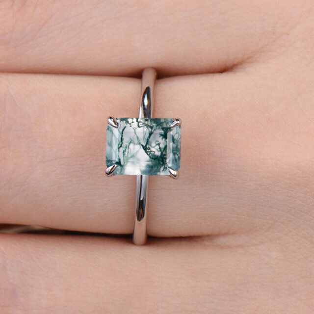 ユニークな天然モスアゲートリング グリーンジェムストーンソリティアリング 誕生日ジュエリー 記念日ギフト