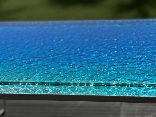 オーシャンアート ブルーウォーター 折りたたみガラステーブル レジン