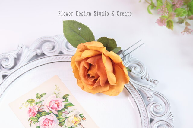 鼈甲 珊瑚 薔薇 バラ バレッタ 髪飾り ピンク グリーン オレンジ 華やか☆オレンジの薔薇と葉っぱの髪飾り バラ フローレス 髪飾り