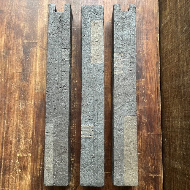 掛花入れ　黒釉＆焼締　幾何学&縞紋　No.1、2