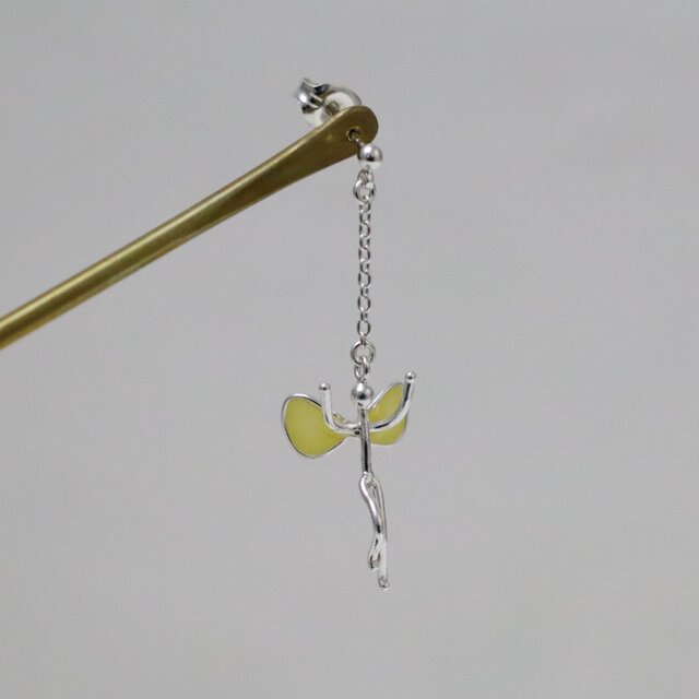 fairyピアス/イヤリング(イエロー)