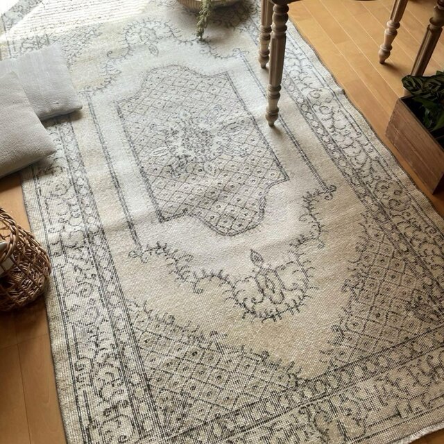 114×210 クリームベージュ　クラシカルメダリオン　トルコヴィンテージラグ 114×210 クリームベージュクラシカルメダリオントルコ