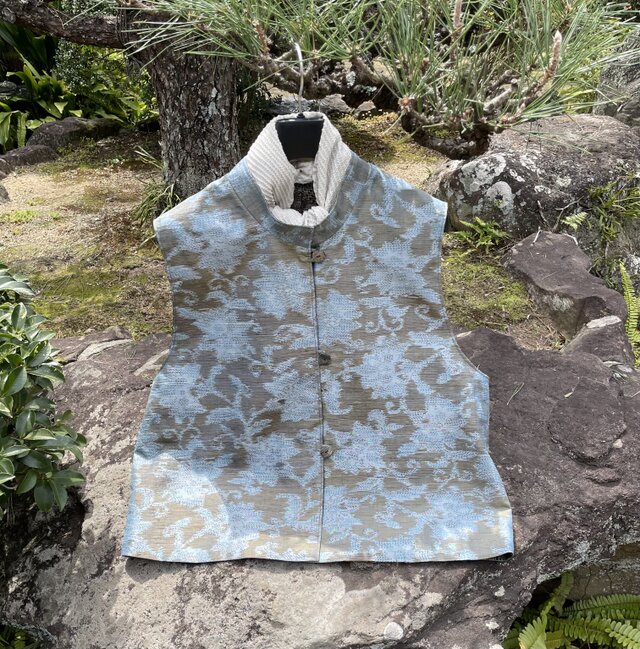 大島紬のリバーシブルベスト 大島紬リバーシブル ベスト（1） | 着物リメイク | クラフト工房あじさい
