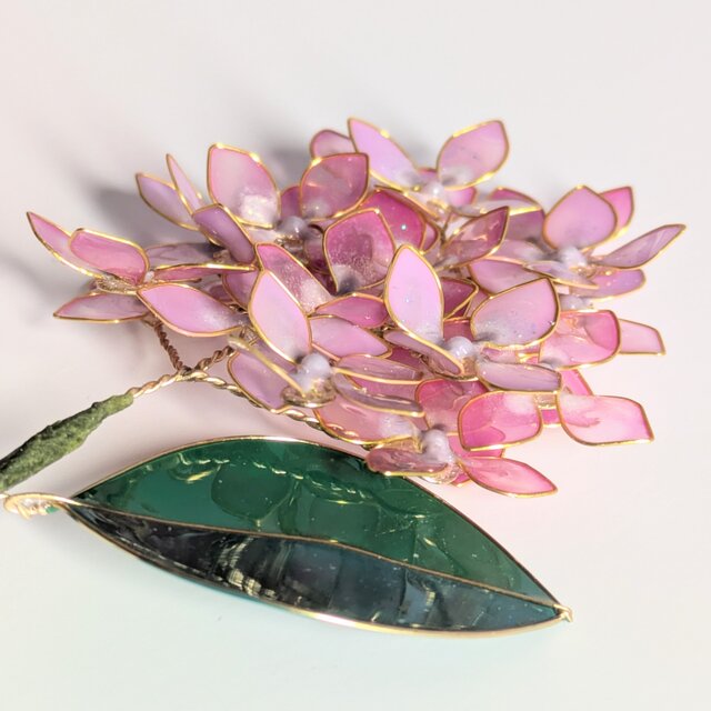 ピンクの紫陽花｜透ける小花が重なる造花（ディップフラワー） | iichi