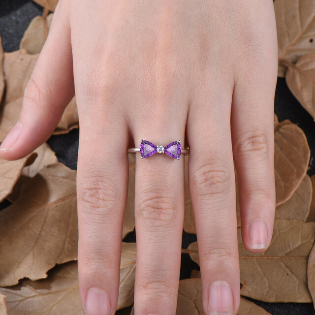 2月の誕生石 パープルクリスタル 天然アメジスト リング 蝶ネクタイ