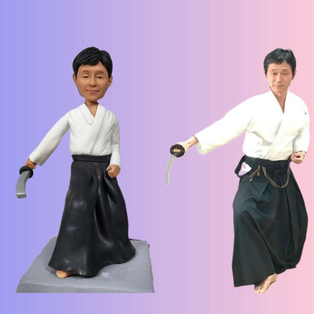 写真入り 人形 フィギュア❤名入れ 似顔絵❤贈り物、彼氏、同僚、友達❤ゴルフ、サッカー、野球、空手、剣道、柔道、テコンドー