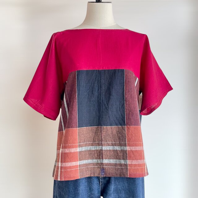スクエアブラウス【送料込み】古布リメイク　半袖　レッド