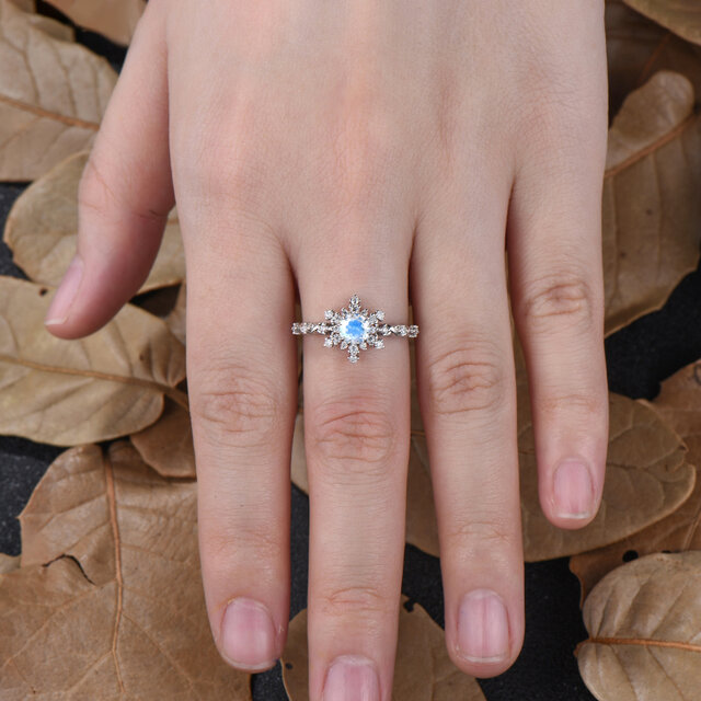 アンティークロザラインレース ロザリンペルレ＆スノーフレーク 雪花結晶ドイリー 05764雪の結晶-白とゴールド【1m】【デザインレースユキ】