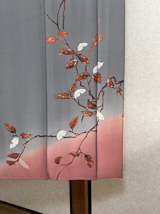 美品　着物リメイク　縮緬　のれん　暖簾　山葡萄籠お好きな方にもおすすめ 10002579_7.jpg