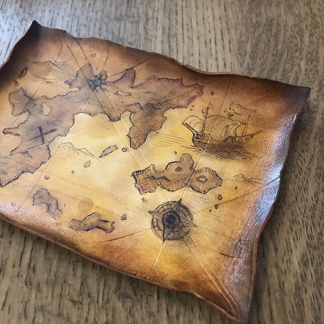 本革 宝の地図風　ミニレザートレイ