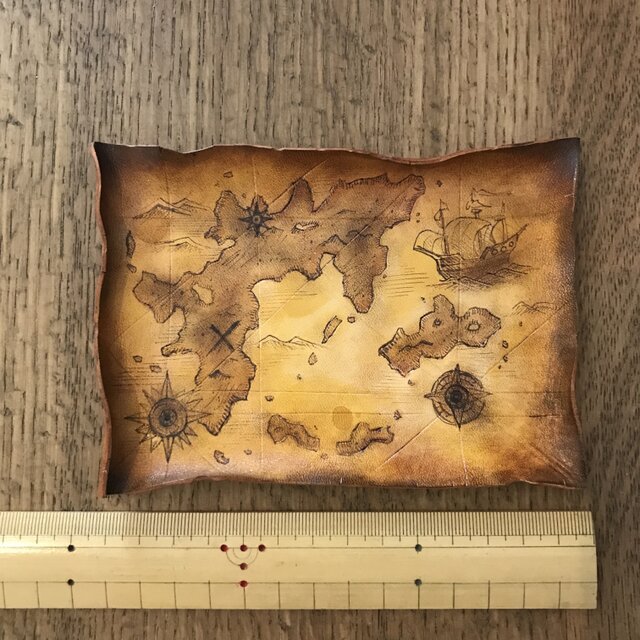 本革 宝の地図風 ミニレザートレイ | iichi 日々の暮らしを心地よく