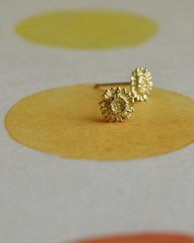 K18ペアピアス　向日葵