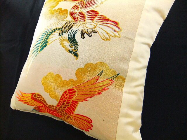 k-046】45×45cm用/和柄クッションカバー/一富士二鷹文様・正絹