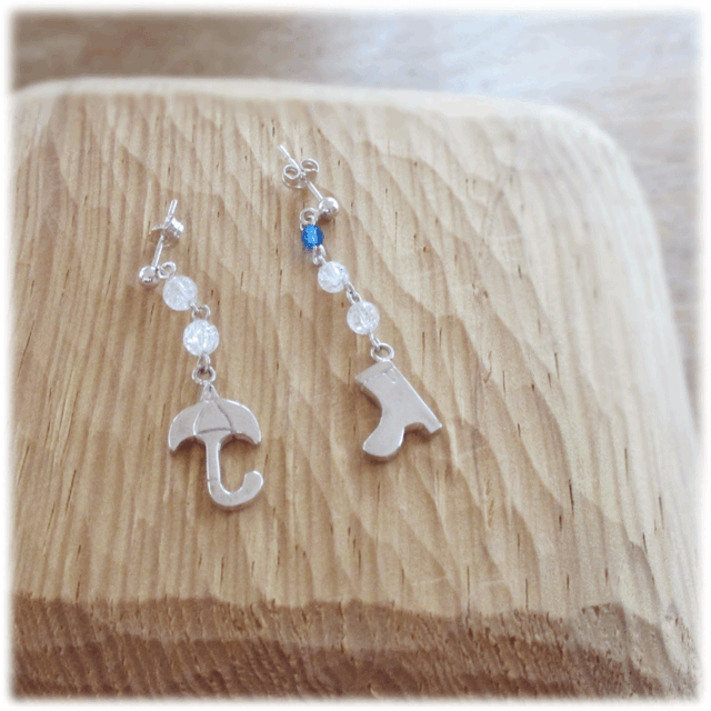 雨の日＊ピアス（Silver925×クォーツ／ブルースピネル）