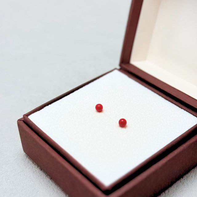 ラス1 3mm シンプル コーラル/珊瑚  K18 ピアス - petit4S