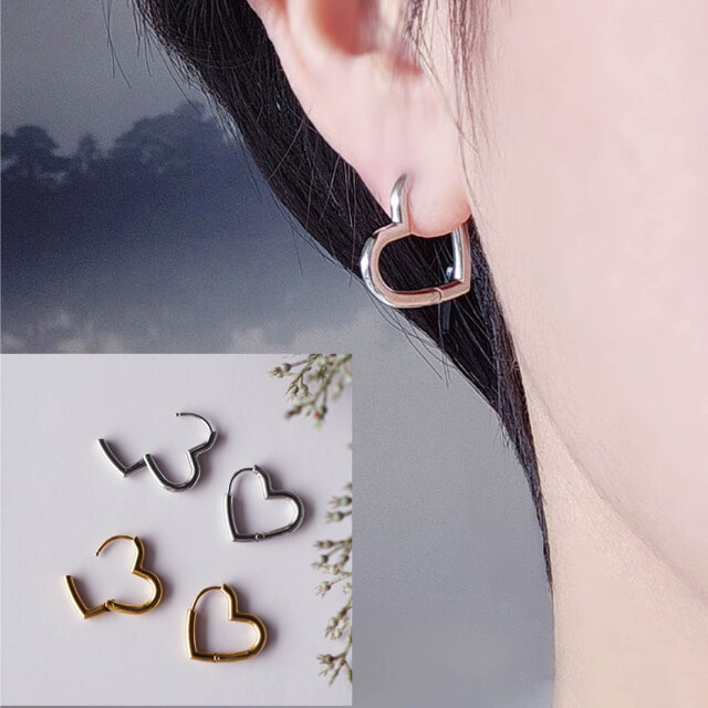 ハート フープ ピアス CCマーク ゴールドメタル ゴールド]ハートフープピアス