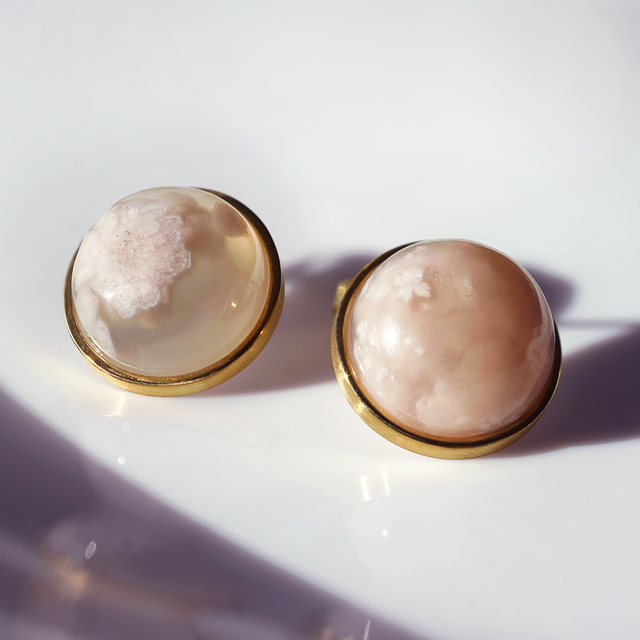 桜瑪瑙（さくらめのう）の一粒ピアス☆イヤリング可 ～Cherry