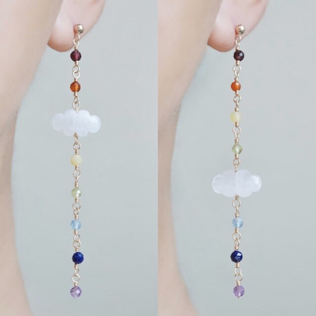 ラピスラズリとレインボームーンストーンのピアス 14kgfワイヤーラップ  