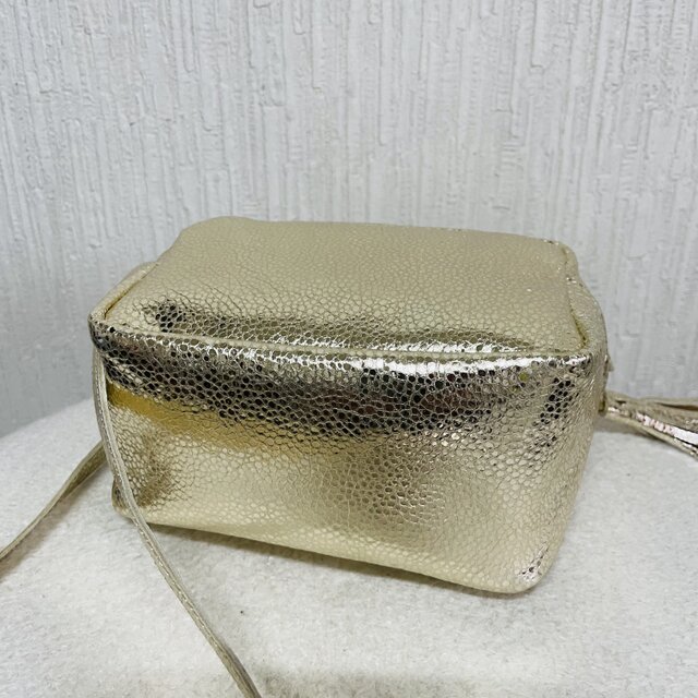 キラキラプラチナゴールドレザーミニショルダーバッグ | iichi 日々の