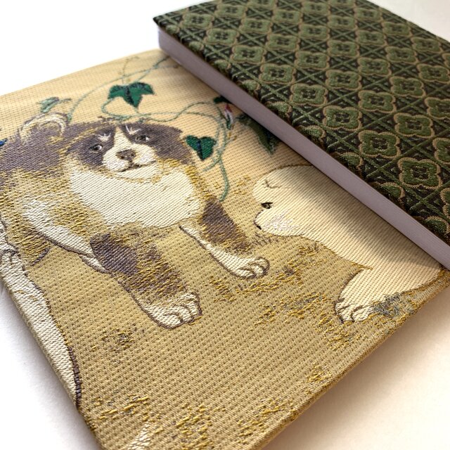 『朝顔狗子図』　山口素絢御朱印帳　額絵織物御朱印帳　B6大判サイズ　子犬　犬　円山応挙　朝顔　格子文様　美術　桐生織物