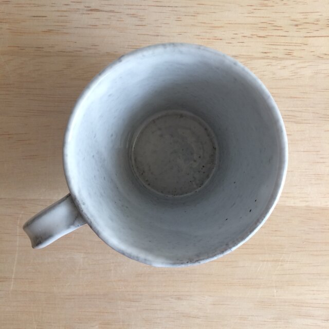 ツキノワグマのマグ（白A） | iichi 日々の暮らしを心地よくする