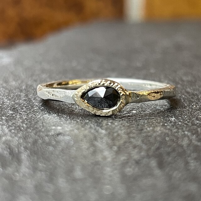 ブラックダイヤモンド　しずく　ローズカット　0.24ct　K18×シルバーSV925　コンビリング