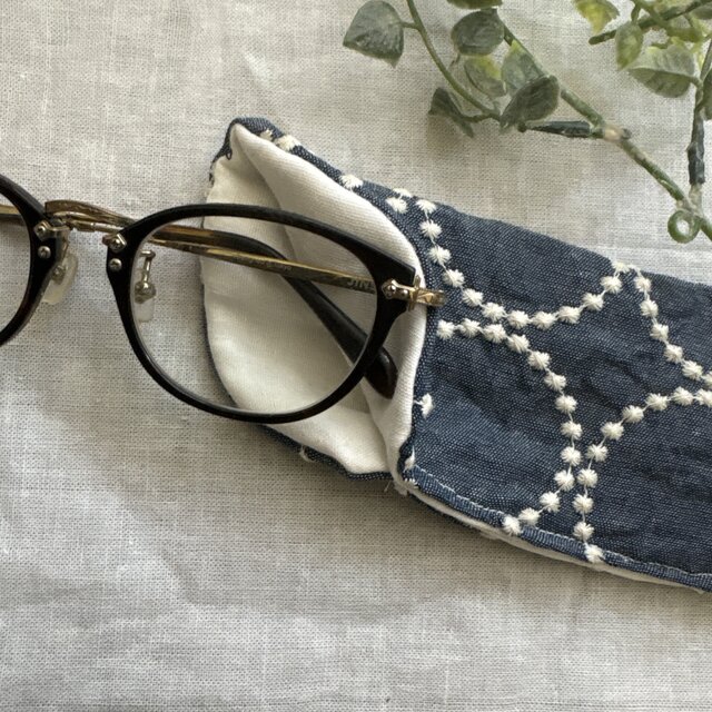 ハンドメイド♡メガネケース♡綿麻デニムダンガリーサークル刺繍生地