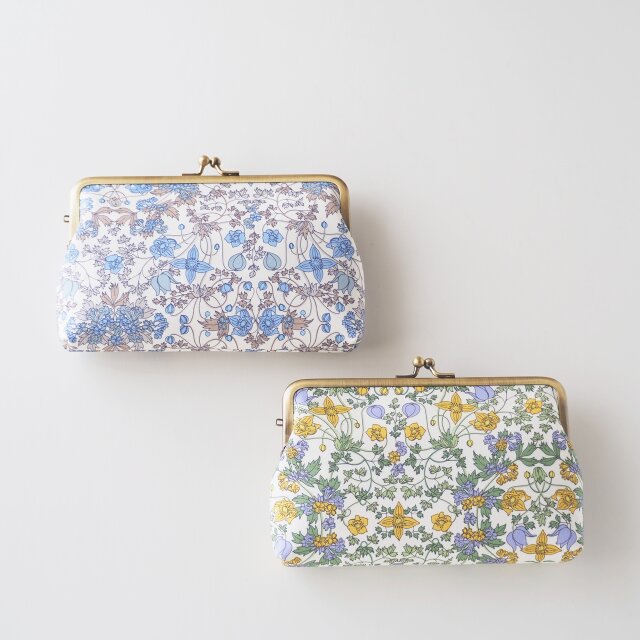 ■リバティプリントのがま口スクエア通帳ケース / アルパイン・ヌーボー■ dune (lbt-apnv)