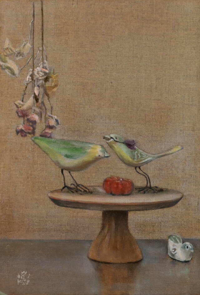 油絵「木彫りの鳥と枯れた実のある静物」