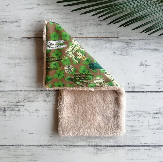 サボテン柄 ハーフハンカチ ガーゼハンカチ タオルハンカチ ミニタオル