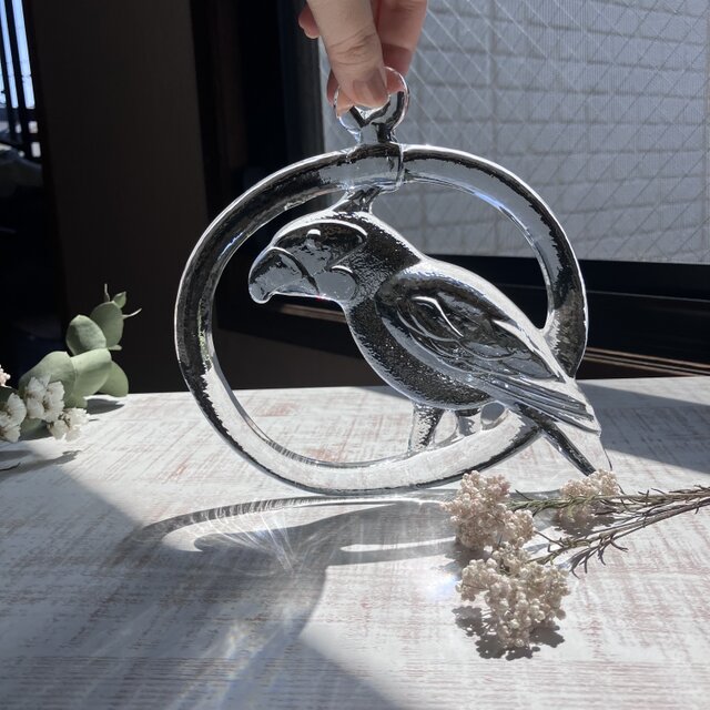 北欧＊陽気なオウムのサンキャッチャー/バーティルヴァリーン