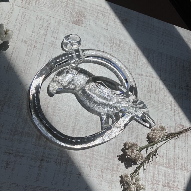 北欧＊陽気なオウムのサンキャッチャー/バーティルヴァリーン