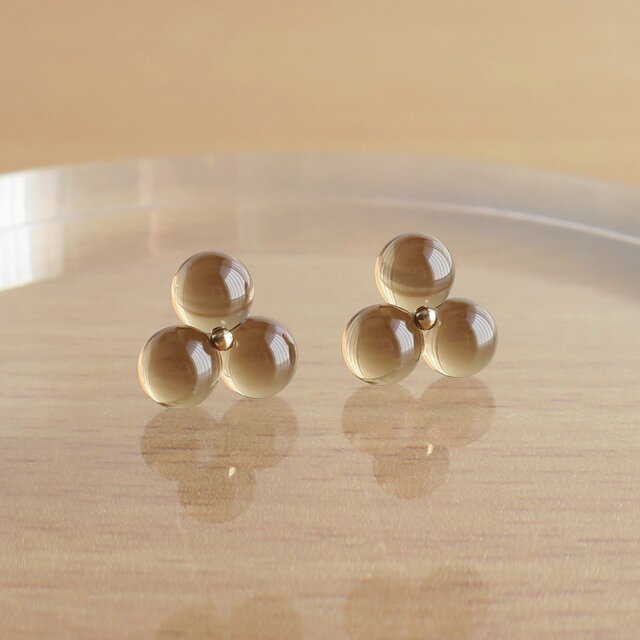 ライトブロンズ＊ガラス／樹脂ポストピアスor樹脂ノンホールピアス