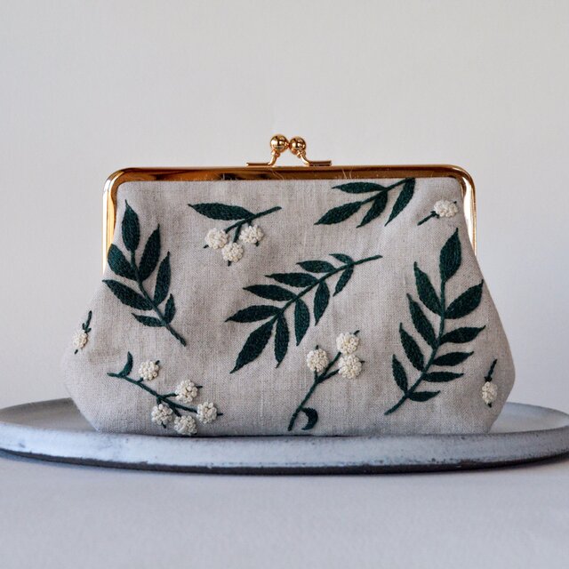 【受注制作】めぶき　刺繍　がま口　ポーチ