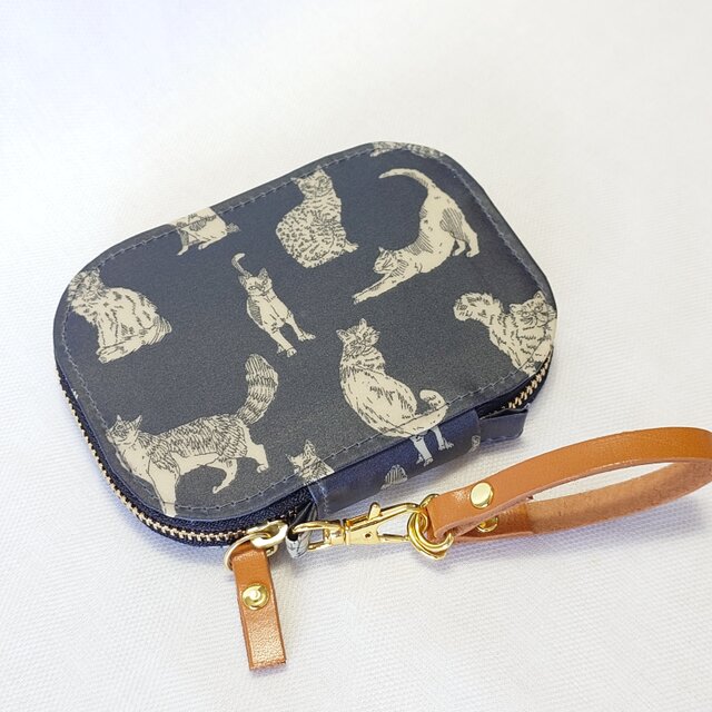 リバティプリントポーチ 　ミャオウ