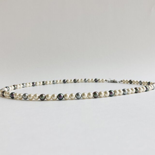 ガラスパールmixカラーミディアムネックレス/6mm約52cm/ピーコックmix/R/made in japan