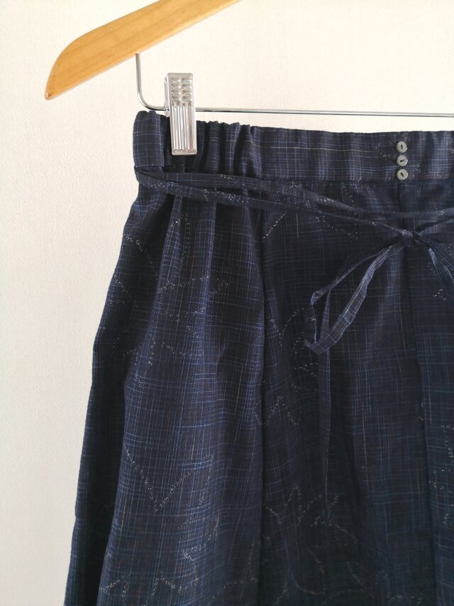 ギャザー紬（紺地舞楓）Mサイズ