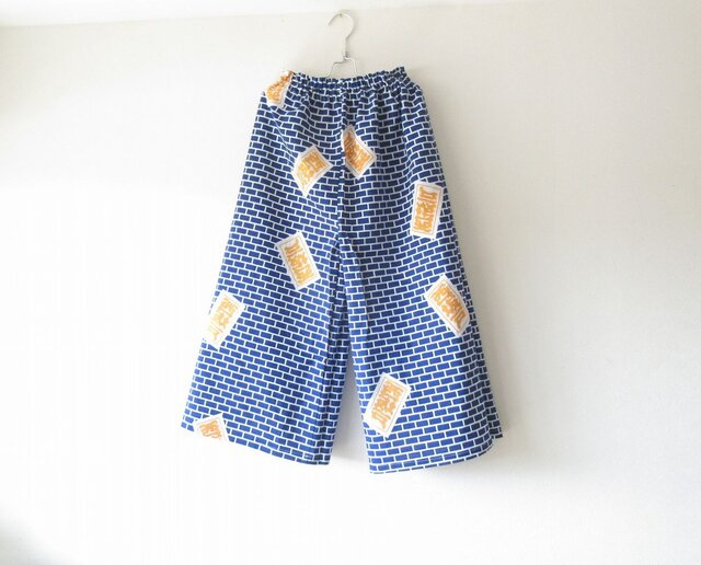 もち☆リバティ生地使用☆ハンドメイドのガウチョパンツ☆ミャオウ もち☆リバティ生地使用☆ハンドメイドのガウチョパンツ