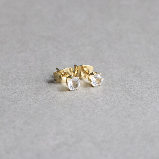 毎日身につけたくなる ◇ シンプルピアス3点セット サージカル
