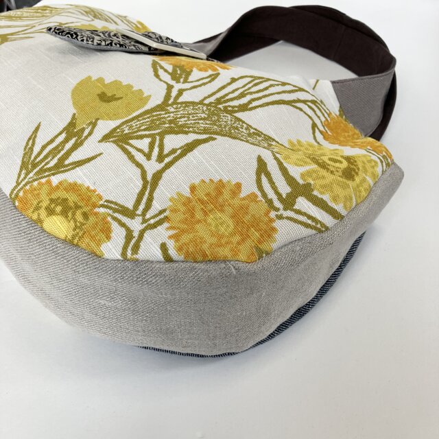 ふっくらグラニーバッグ ヴィンテージ 黄色の花 | iichi 日々の暮らし