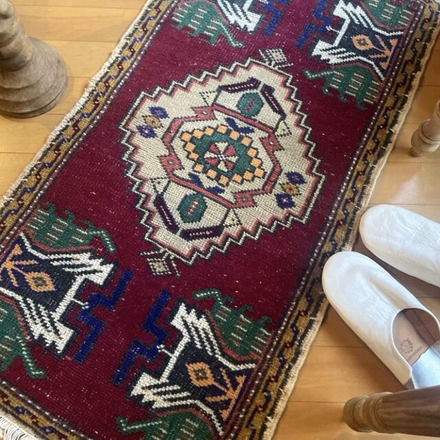 50-53×102 バーガンディ×グリーン メダリオン トルコヴィンテージラグ