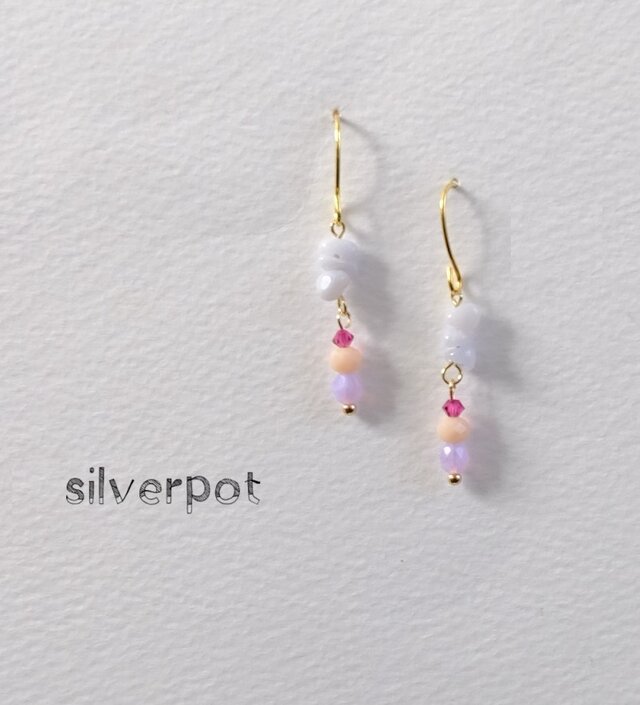 G65【天然石ブルーレースアゲート】バレエの気分～ピアス（パーツ変更可能）