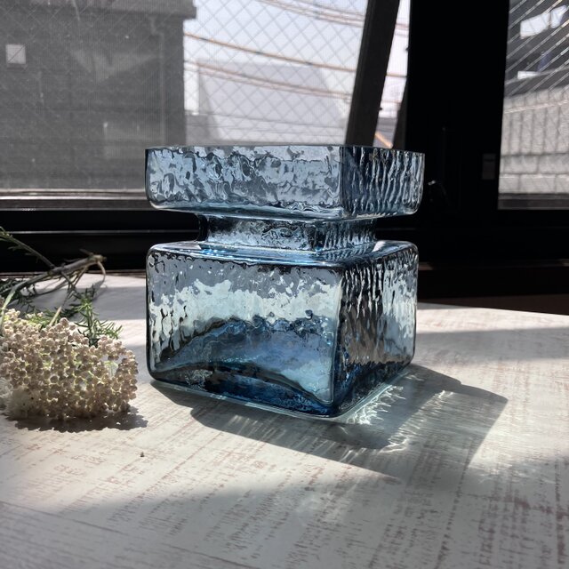 Pala＊氷のゆらぎの花瓶＊北欧＊ライトブルー／Lsize／リーヒマエンラシ／花瓶