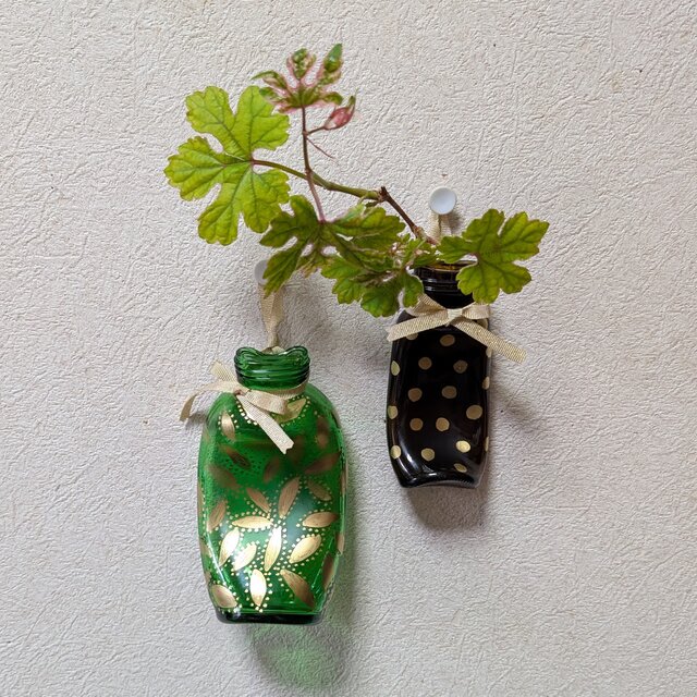 スランピングボトルの一輪挿し