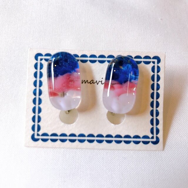 ガラスのイヤリング/ピンクブルー