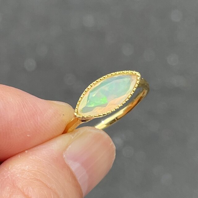 オパール マーキスカット 0.96ct シルバーSV925リング | iichi オパール マーキスカット 0.96ct シルバーSV925リング | iichi