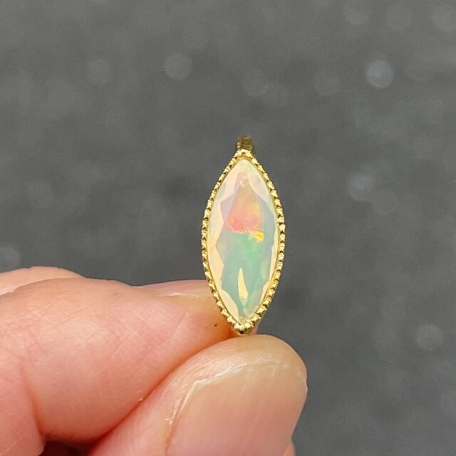 オパール マーキスカット 0.96ct シルバーSV925リング | iichi オパール マーキスカット 0.96ct シルバーSV925リング | iichi