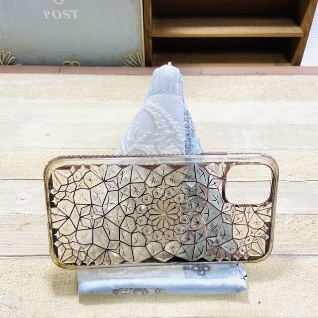 z369⚫︎スマホスタンド＆ポーチ （ミナペルホネン刺繍生地使用